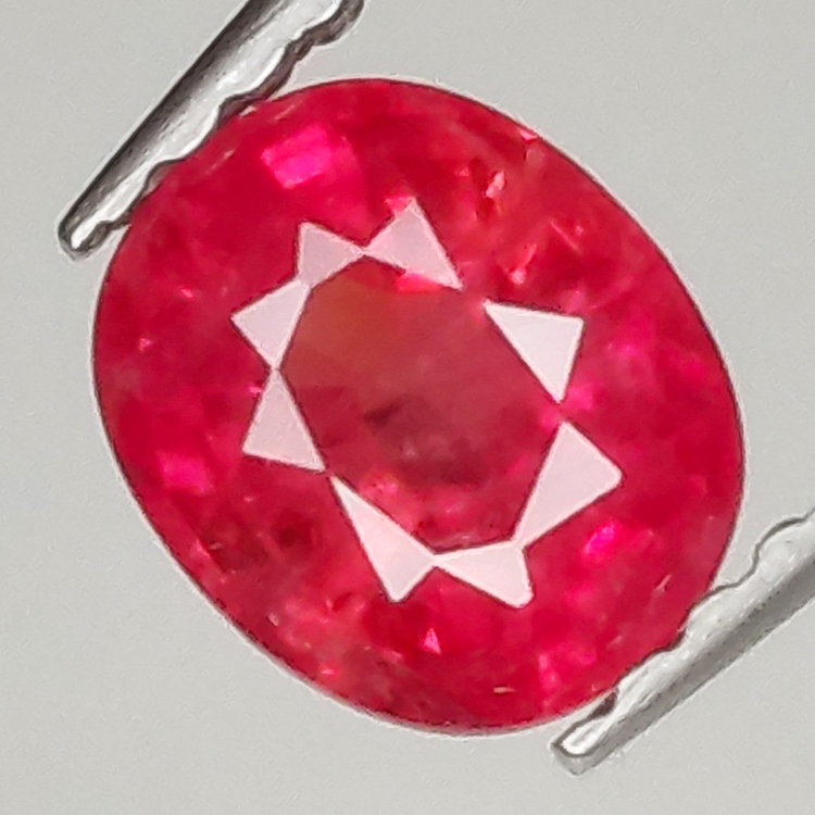 1.15ct Ruby oval cut 6.2x5.2mm