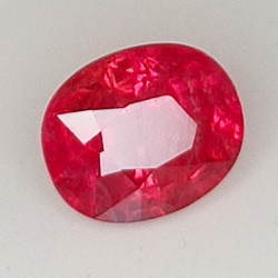 1,15ct Rubin ovalschliff 6,2x5,2mm