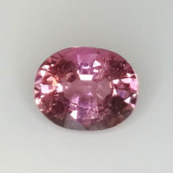 2.50ct Tourmaline Rubélite coupe ovale 9.4x7.4mm