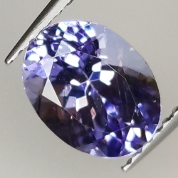 1.77ct Tanzanite taglio ovale 8.6x6.5mm