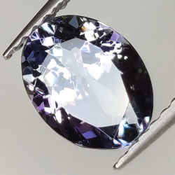 1.81ct Tanzanite coupe ovale 8.4x6.4mm