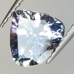 1.26ct Tanzanite coupe poire 7.9x7.5mm