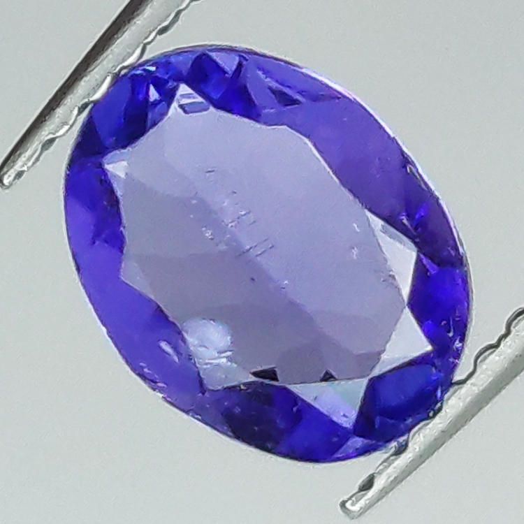 1.12ct Tanzanite coupe ovale 8.0x6.1mm