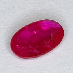 0.82ct Ruby oval cut 7.9x5.1mm