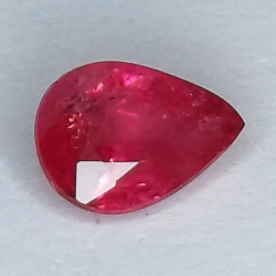 1,53ct Rubin birnenschliff 8,2x5,9mm