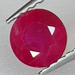 0.66ct Rubino taglio rotondo 5.2x5.1mm