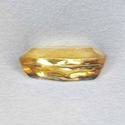 1,39ct Topaze Impériale coupe coussin 9,2x4,8mm