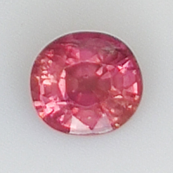 0.95ct Rosa Saphir ovalschliff 5.8x5.2mm