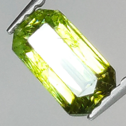 0.93ct Demantoid Garnet radiant cut 7.0x3.9mm