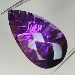 29.44ct Amethyst birnenschliff millennium mit schachbrettmuster 30.4x16.7mm