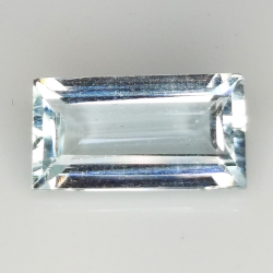 4.95ct Acquamarina taglio rettangolare 15.1x8.1mm