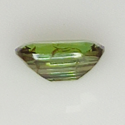 0.58ct Alexandrit Farbwechsel kissenschliff 6.0x4.0mm