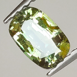 0.58ct Alexandrit Farbwechsel kissenschliff 6.0x4.0mm