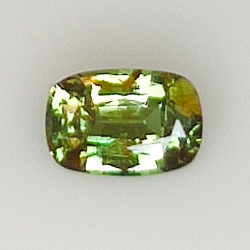 0.58ct Alejandrita Cambio de Color talla cojín 6.0x4.0mm