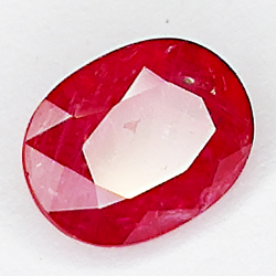 1,64ct Rubin ovalschliff 8x7mm