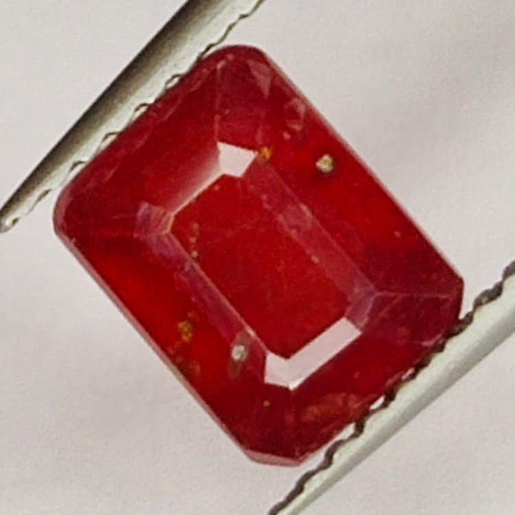 2.05ct Ruby emerald cut 7x5mm