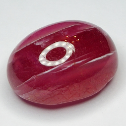 31.75ct Rubino cabochon ovale 19x14mm