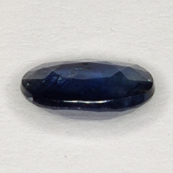 0.97ct Blauer Saphir ovalschliff 7x5mm