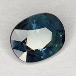 0.76ct Saphir Bleu coupe ovale 6x5mm