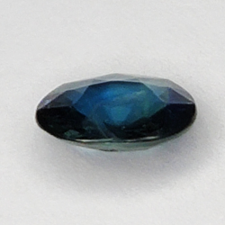 0.63ct Blauer Saphir ovalschliff 6x4mm