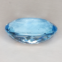 17.26ct Topaze Bleue coupe ovale 18.2x13.2mm