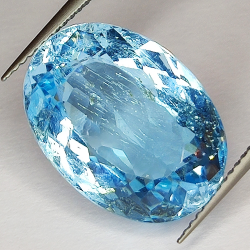 17.26ct Blue Topaz oval cut 18.2x13.2mm