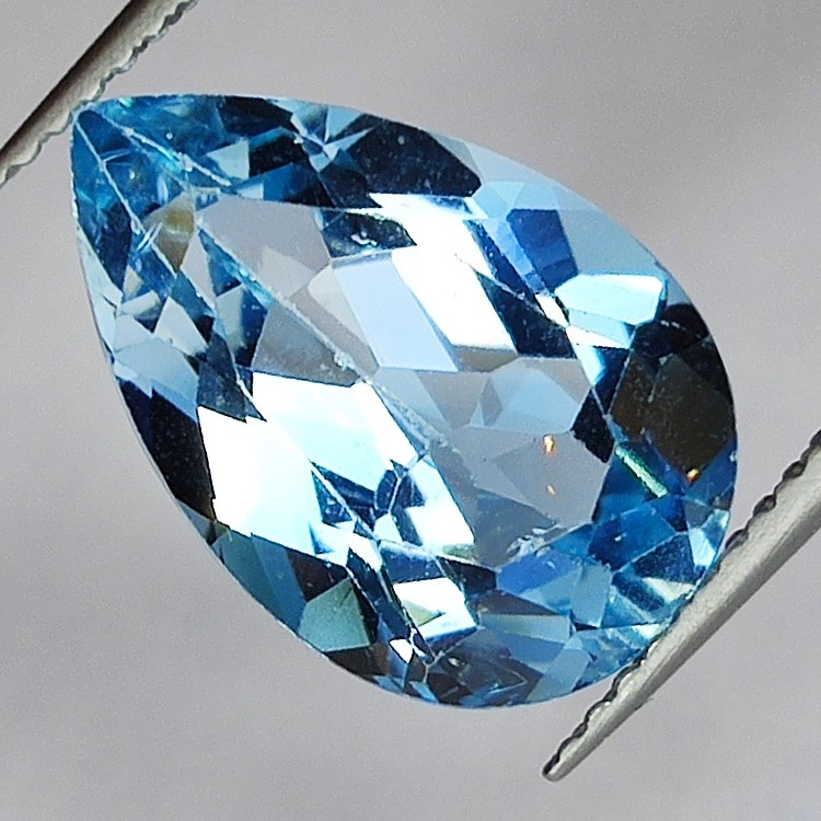 7.03ct Blautopas birnenschliff 15.0x9.9mm