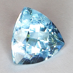 7.73ct Blauer Topas trilliant schliff 12.3x12.2mm