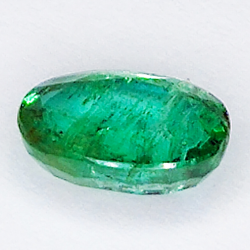 0.93ct Emerald oval cut 7.2x5.4mm