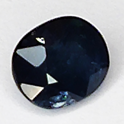 0.92ct Bleu Saphir coupe ovale 6.1x5.2mm