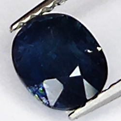 0.92ct Blauer Saphir Ovalschliff 6.1x5.2mm