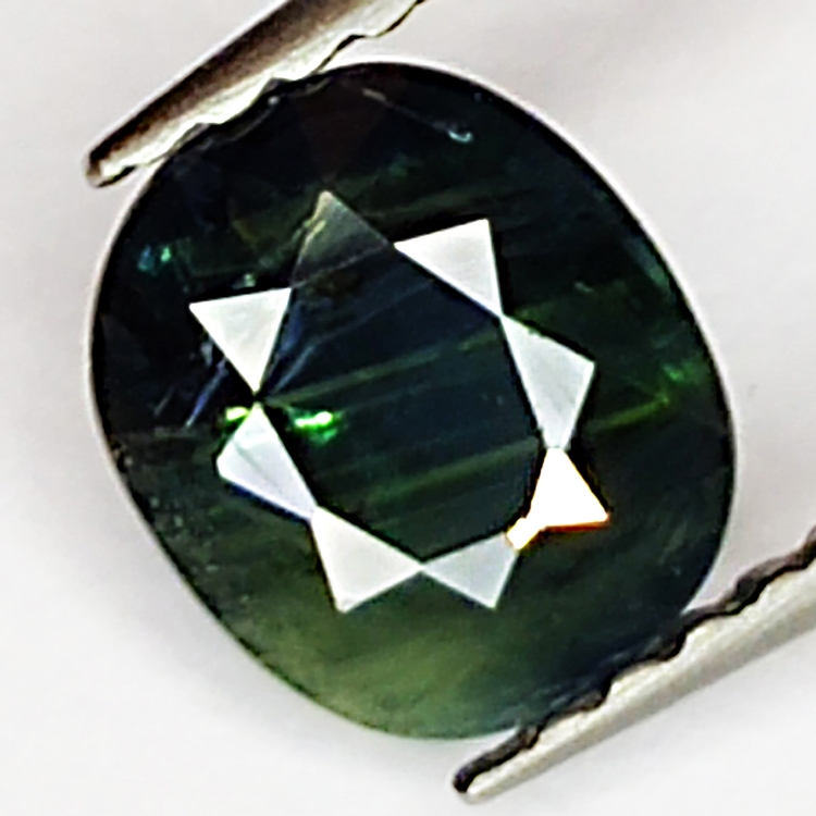 1.04ct Blauer Saphir Ovalschliff 6.5x5.6mm