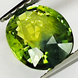 1.24ct Zaffiro Verde taglio ovale 7.0x5.8mm