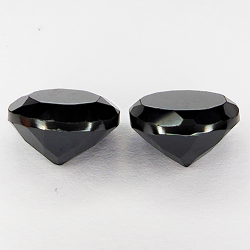 39.34ct Coppia Spinello Nero taglio rotondo 10.8x10.8mm