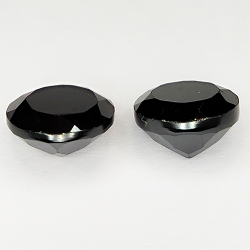 42.56ct Coppia Spinello Nero taglio rotondo 10.9x10.9mm