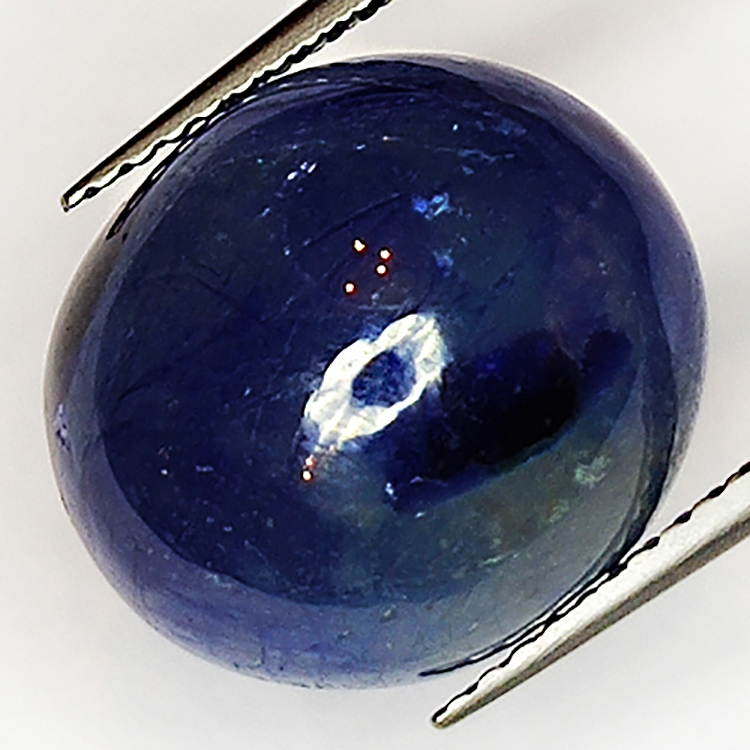 15.25ct Blauer Saphir cabochon oval 14.3x12.4mm