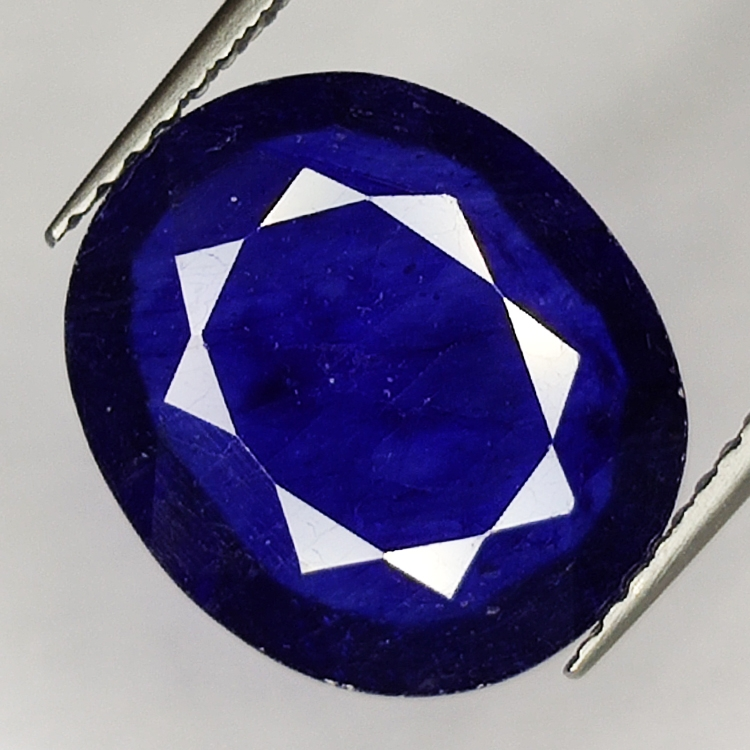 6.61ct Bleue Saphir coupe ovale 13.5x11.5mm