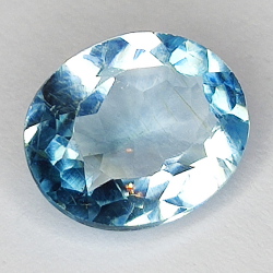 3.82ct Blauer Topas ovalschliff 10.8x8.9mm