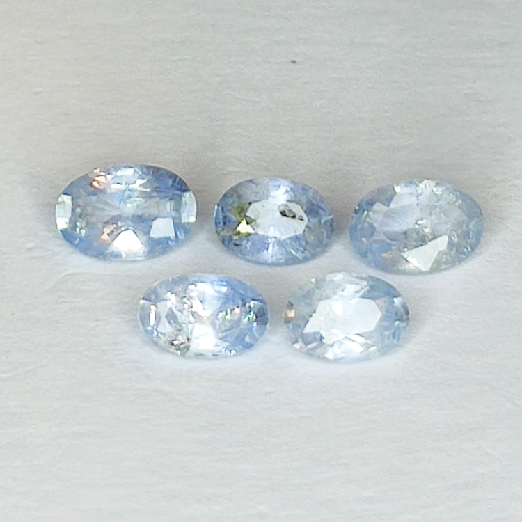 1.75ct Blauer Saphir ovalschliff 5.4x3.7mm 5stk