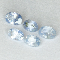 1.75ct Blauer Saphir ovalschliff 5.4x3.7mm 5stk