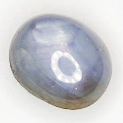 4.33ct Saphir Blanc Étoilé cabochon ovale 9.0x7.4mm