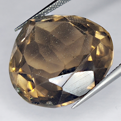 30.42ct Quartz Fumé coupe poire 20x20mm