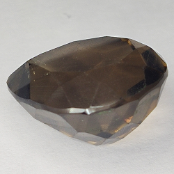 30.42ct Quarzo Fumé taglio pera 20x20mm