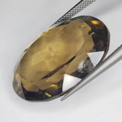 44.26ct Quartz Fumé coupe ovale 28x20mm