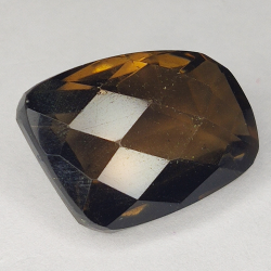 12,78ct Rauchquarz fancyschliff 16x12mm