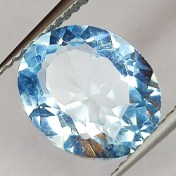 3.66ct Blue Topaz oval cut 10.7x8.8mm