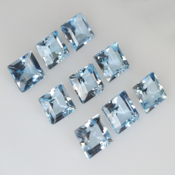 12.55ct Topazio Blu taglio principessa 6.2x6.2mm 9pz