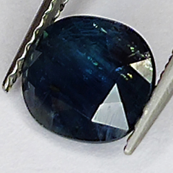 1.30ct Blauer Saphir ovalschliff 6x5mm