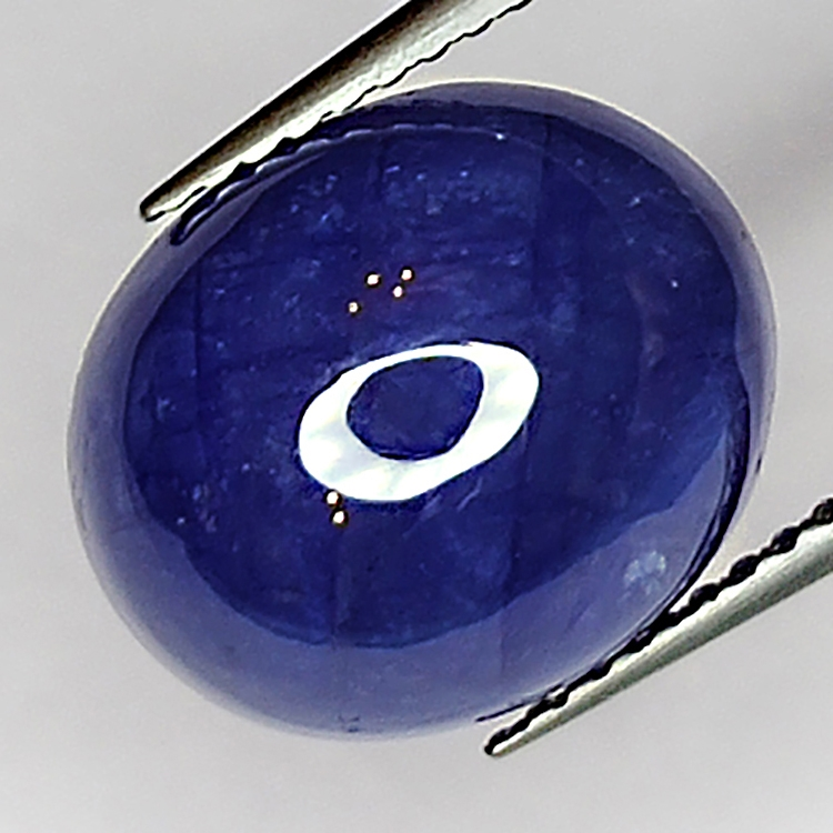 9.93ct Blauer Saphir cabochon oval 12x10mm