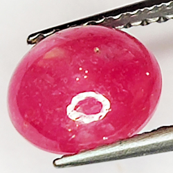 1.93ct Rubis Étoilé cabochon ovale 7.5x6.6mm